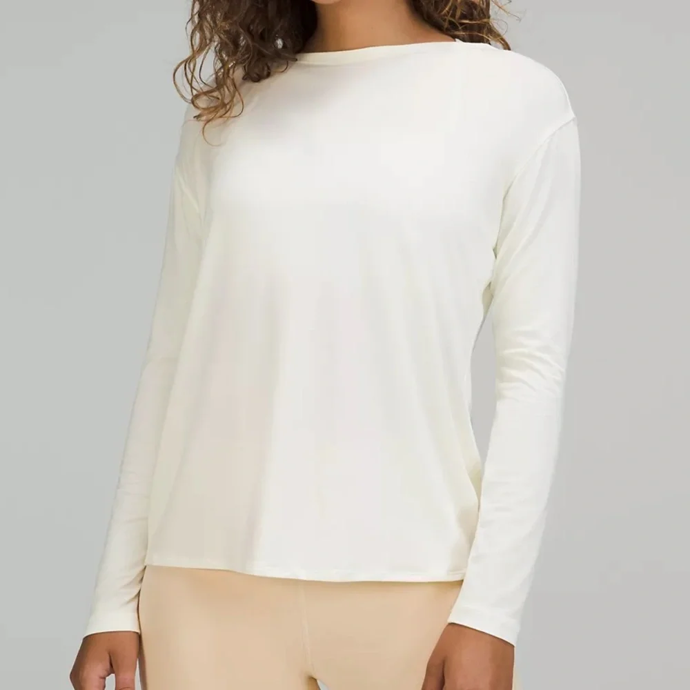 Lululemon Ivory Open Back Long Sleeve Top Shirt Sz 6, 8 - Picture 4 of 11